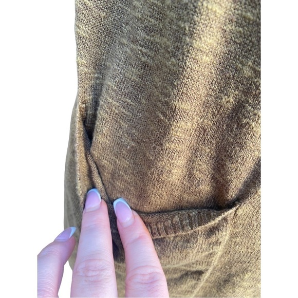 Eileen Fisher Olive Light Sweater Vest I Size: Petite 2/4P - Picture 10 of 16